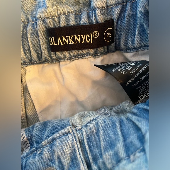 BLANKNYC PAPERBAG HIGH RISE JEANS - Picture 6 of 6